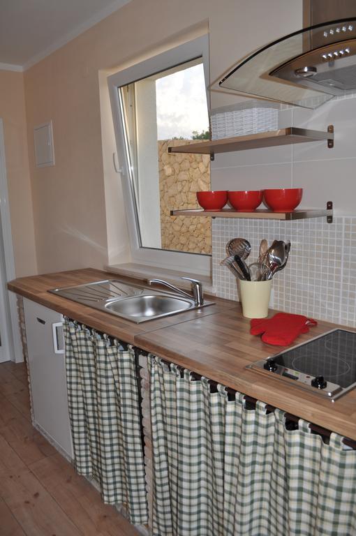 Apartment Magas Vrbnik Zimmer foto
