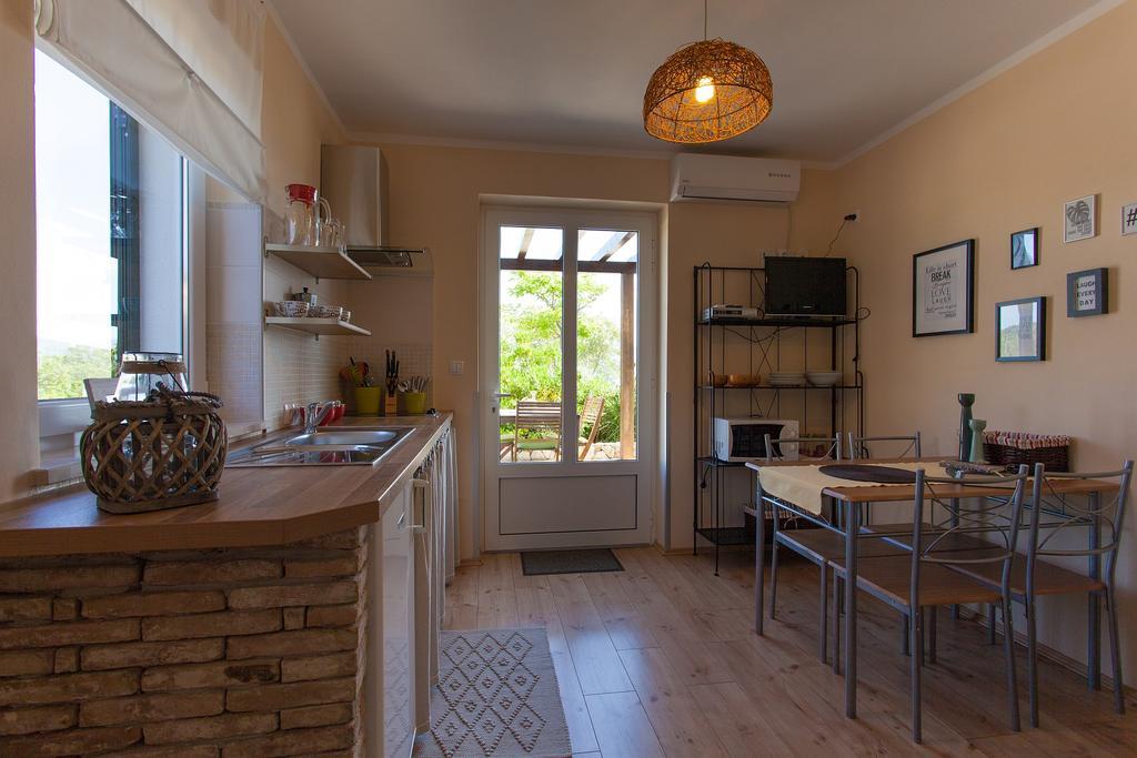 Apartment Magas Vrbnik Exterior foto